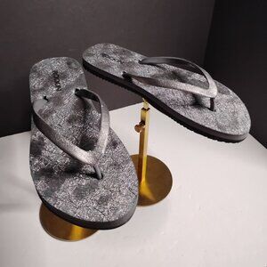 Rockin Ladies Flip Flops / Chanclas Silver Sparkly Metallic Size 7